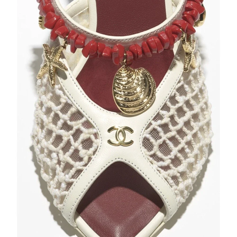 NEW Chanel 26M Coco Beach Mules Ivory Mesh/Cotton/Lambskin/Resin/Metal 36.5 - Picture 5 of 9